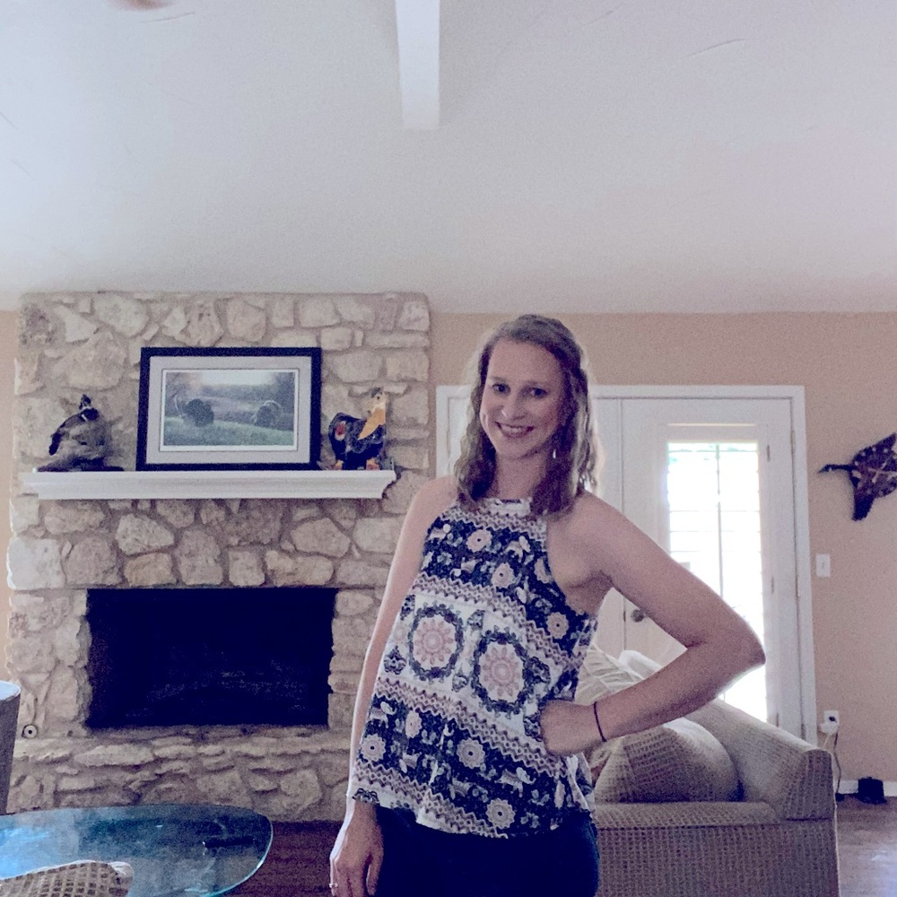 Meet your Posher, Abby